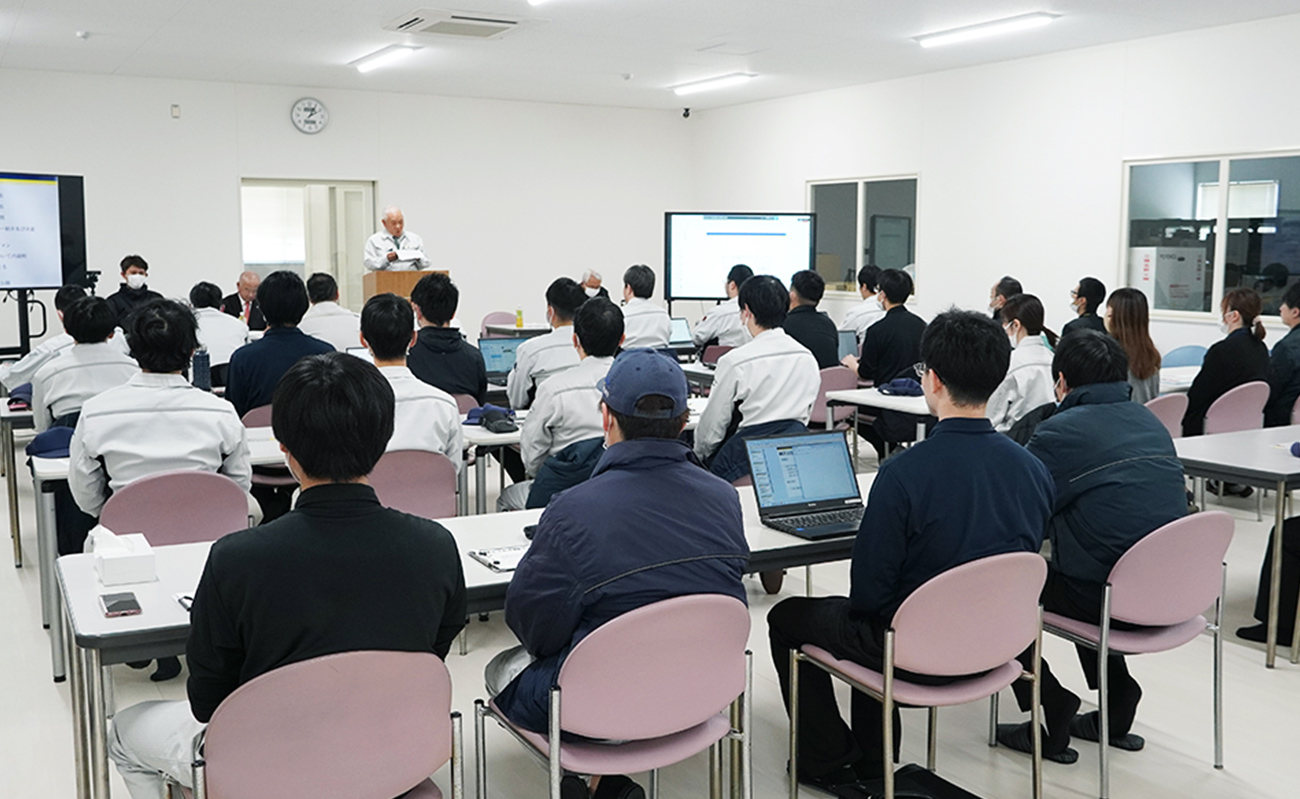 イメージ：社内研修